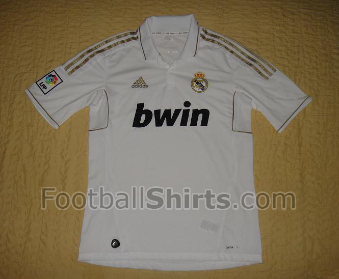 real madrid 2011 kit. Possible Real Madrid 2011/12