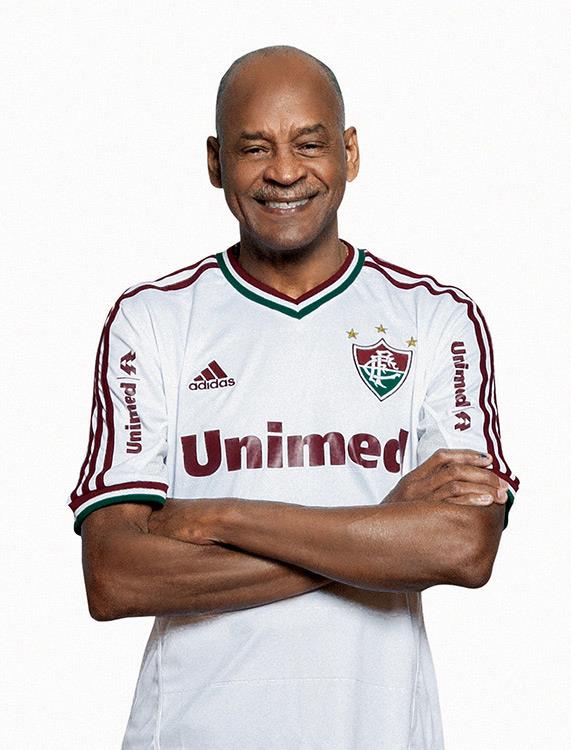 http://www.football-shirts.co.uk/fans/wp-content/uploads/2013/04/Fluminense-2.jpg